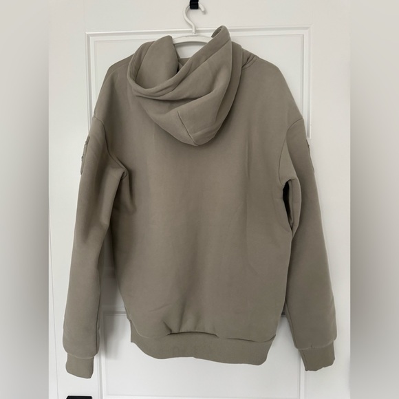 COMFRT Travel Essentials Set - Picture 8 of 10